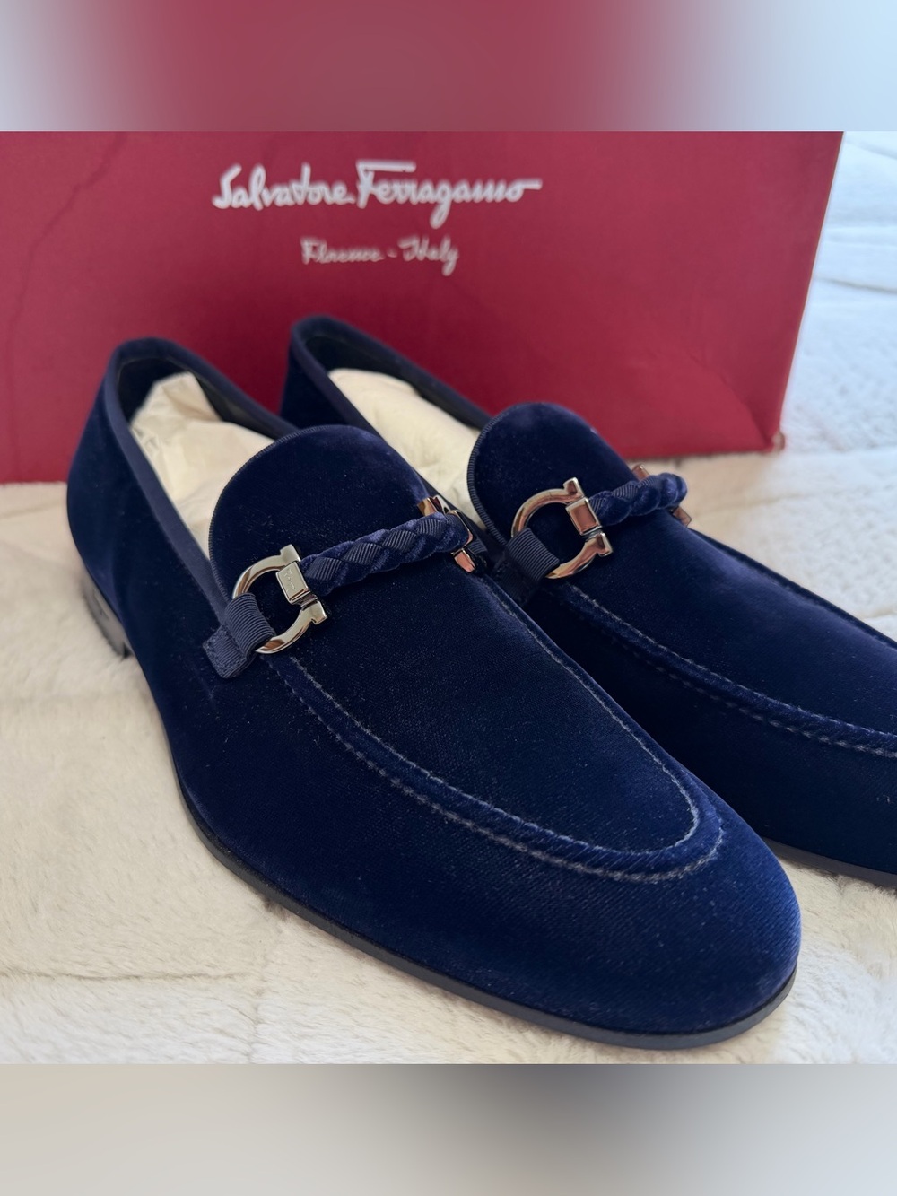 LIKE NEW! $980 Salvatore Ferragamo Navy Blue Velvet Smoking Gancini Bit Loafer 8